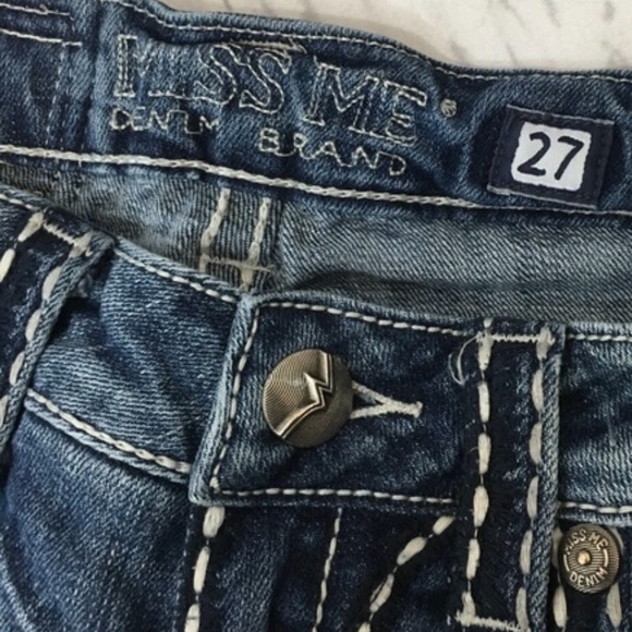 Miss Me Jeans - Picture 2 of 2
